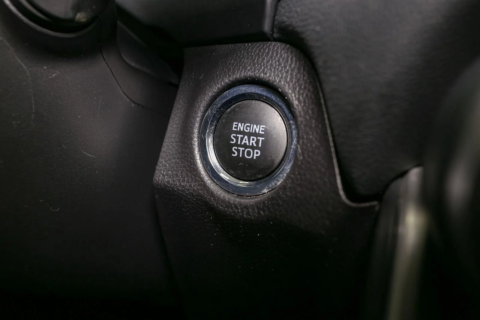 Used 2025 Midnight Black Metallic TOYOTA  image 27