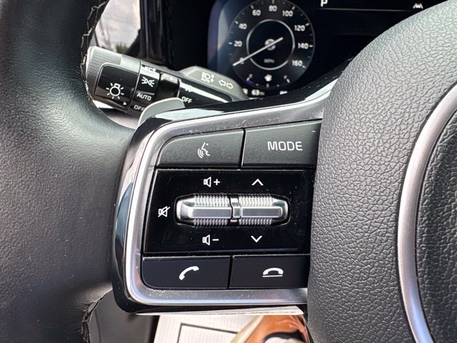 Used 2022 Green Kia X-Line SX Prestige image 25