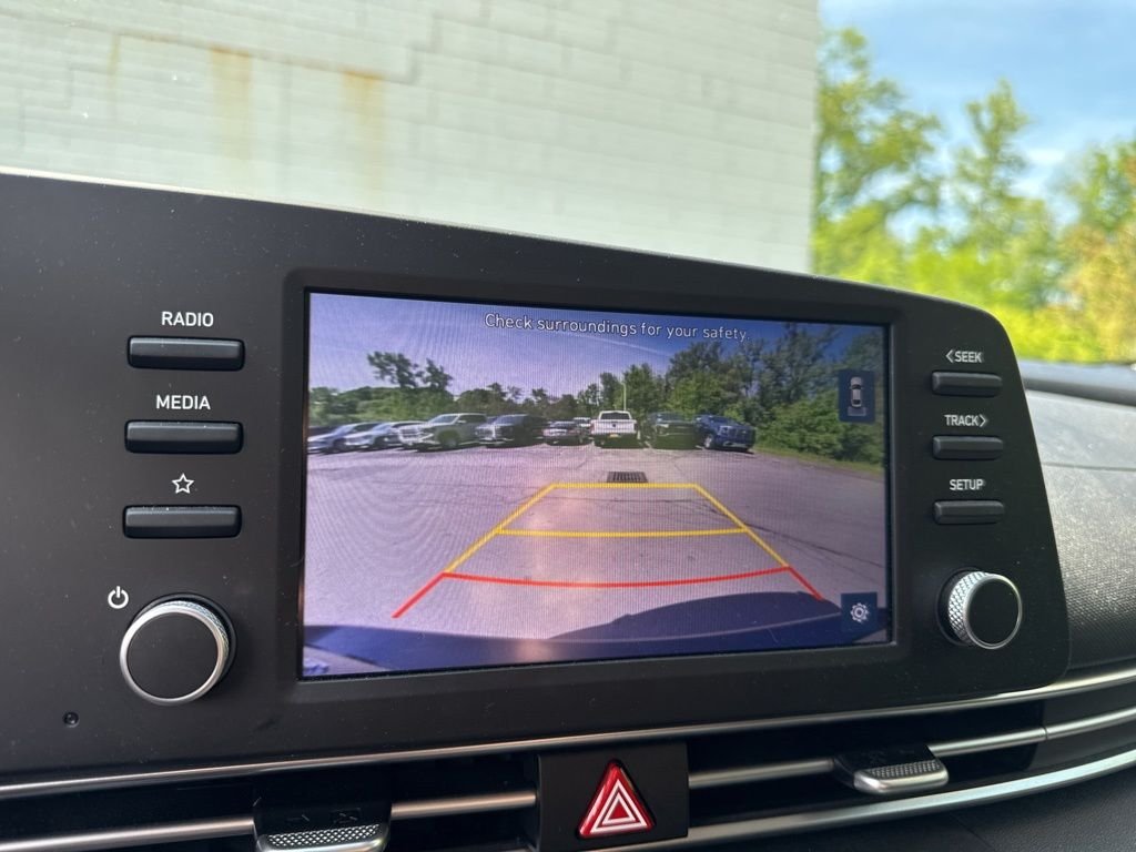 Used 2023 Black Hyundai SEL image 30