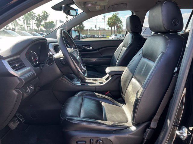 Used 2017 EBONY TWILIGHT METALLIC GMC SLT image 11