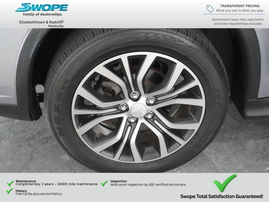 Used 2017 Mercury Gray Metallic Mitsubishi LE 2.0 image 27