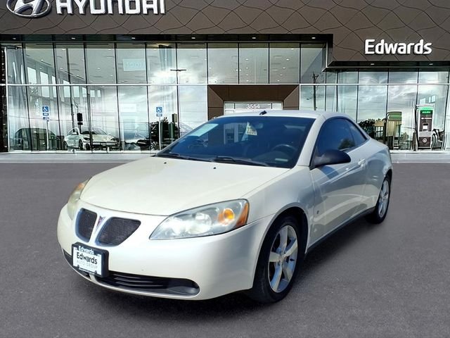 Used 2009 White Pontiac GT image 1