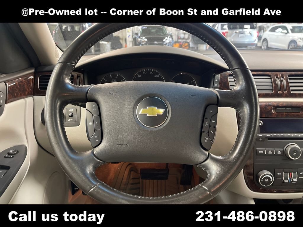 Used 2012 White Chevrolet LT image 20