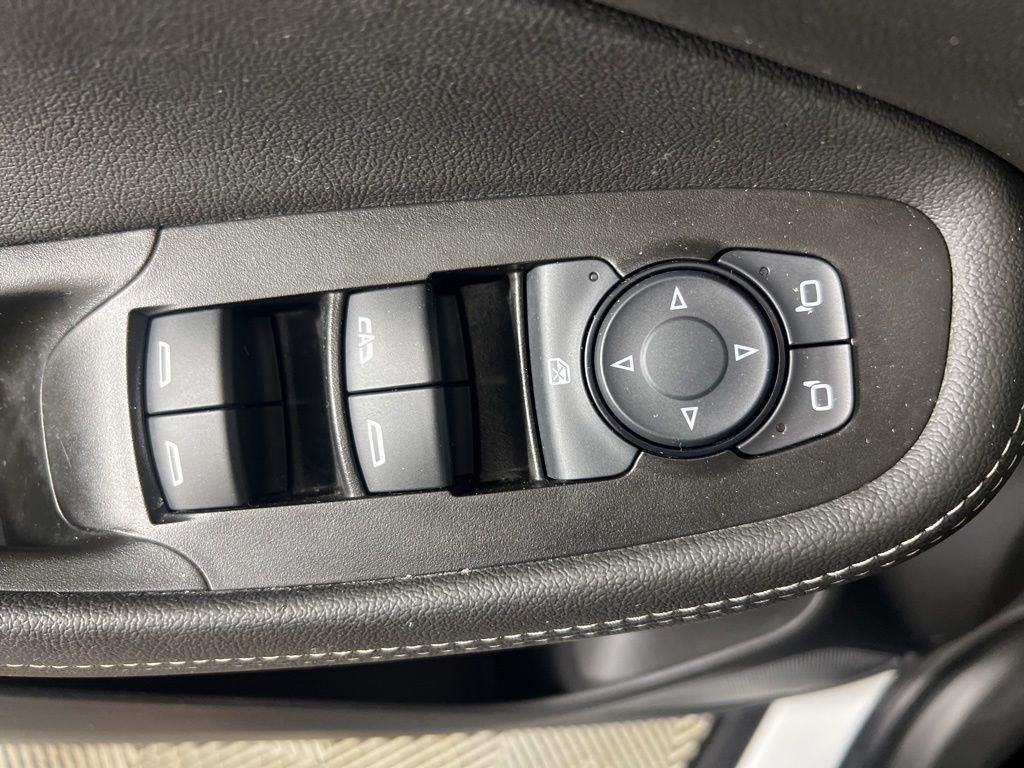 Used 2024 Summit White Buick Preferred image 16