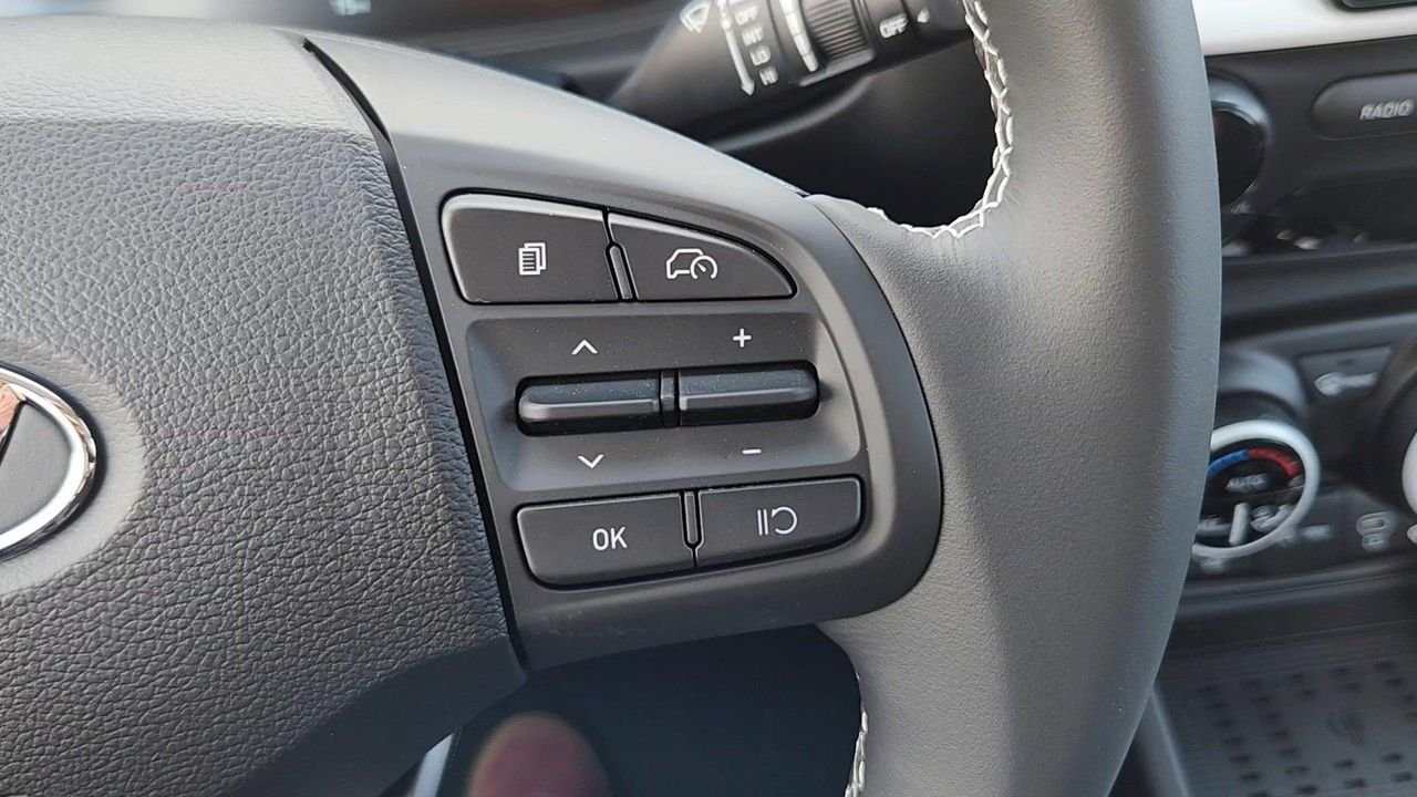 New 2026 Ecotronic Gray w/Black Roof Hyundai SEL w/Two-Tone Roof image 14