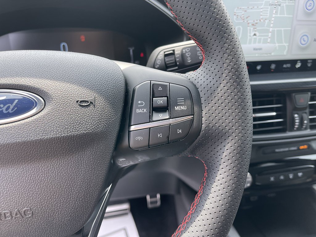 2024 Ford Escape ST-Line - Photo 27