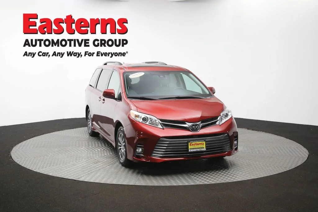 Used 2019 Red Toyota XLE image 53