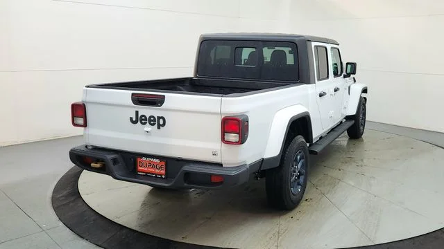 New 2026 Bright White Clear-Coat Exterior Paint Jeep 85th Anniversary Edition image 9