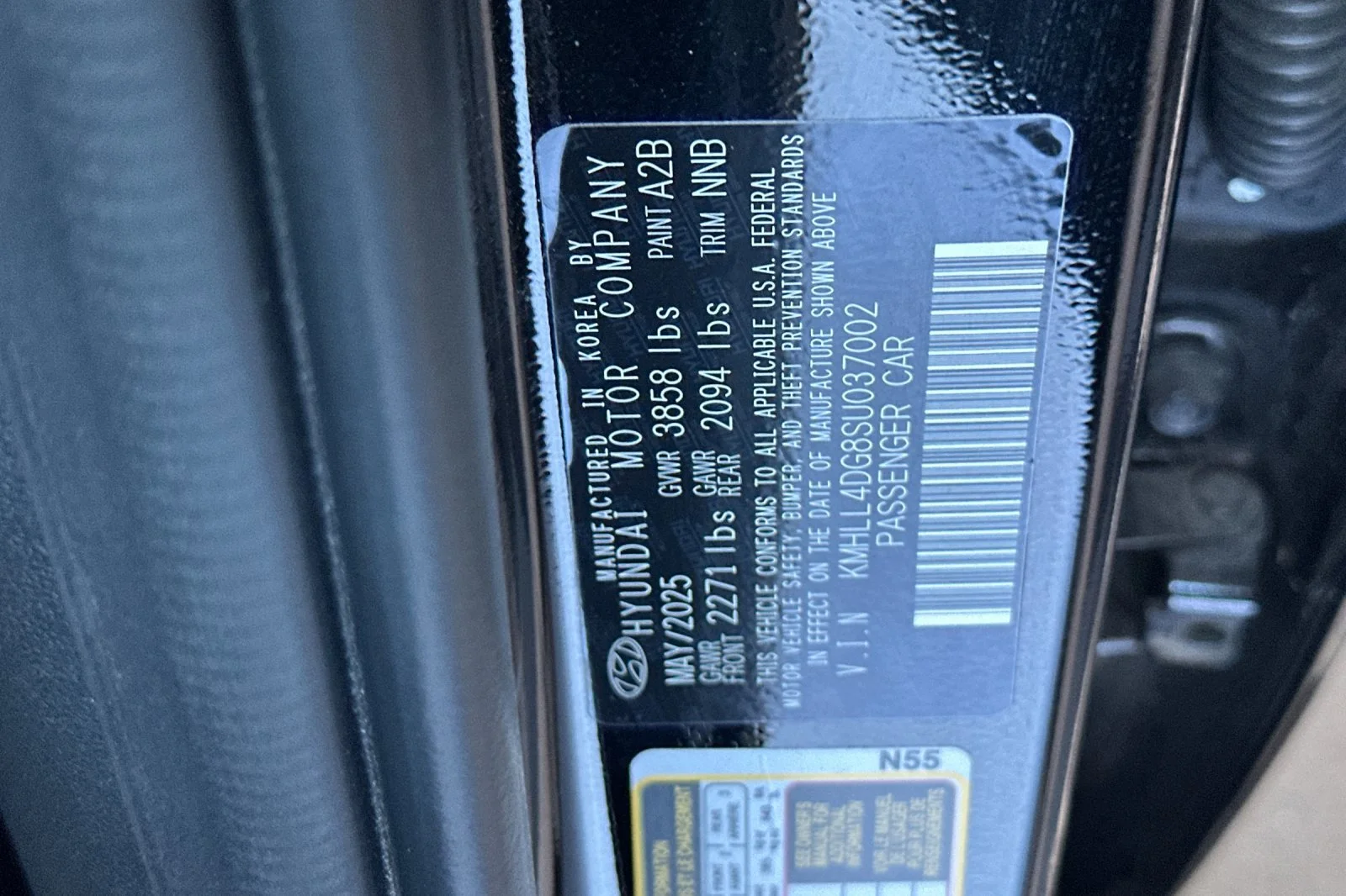 Used 2025 Abyss Black Hyundai SE image 25