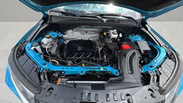 Used 2025 Blue Chevrolet LT image 34