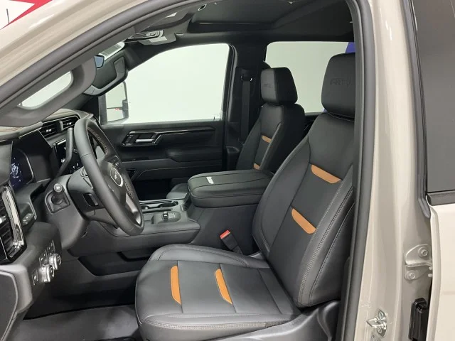 2026 GMC Sierra 2500HD AT4 - Photo 17