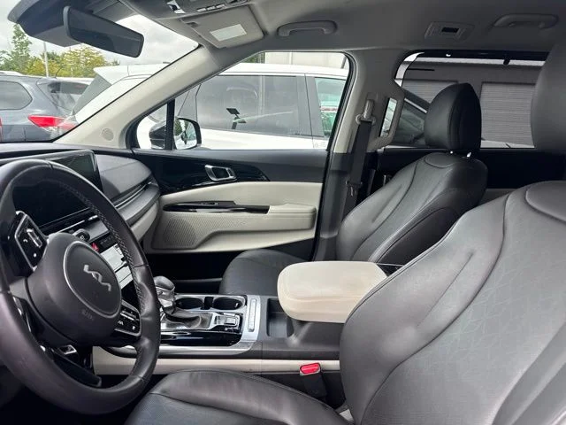 Certified Used 2024 Black Kia EX image 7