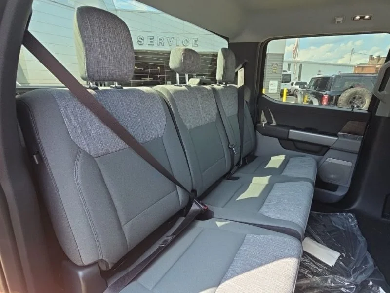 New 2026 Carbonized Gray Metallic Ford F-250® XLT image 20