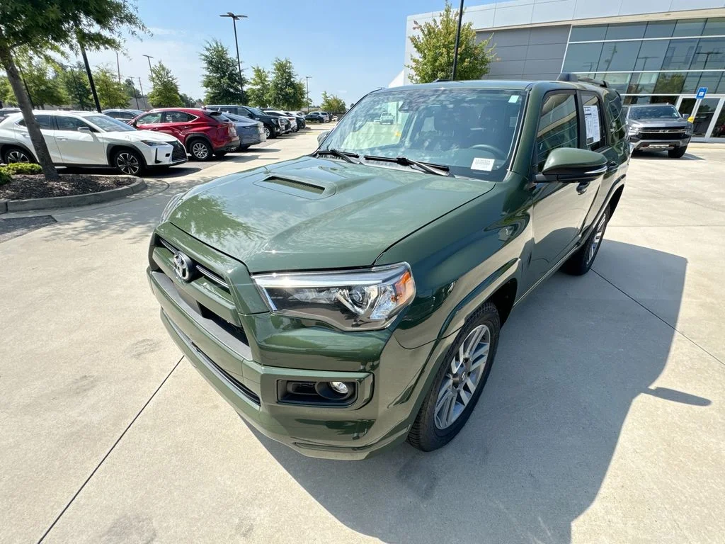 Used 2022 Green Toyota TRD Sport image 5