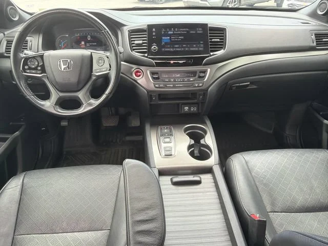 Used 2021 Black Honda AWD EX-L image 23