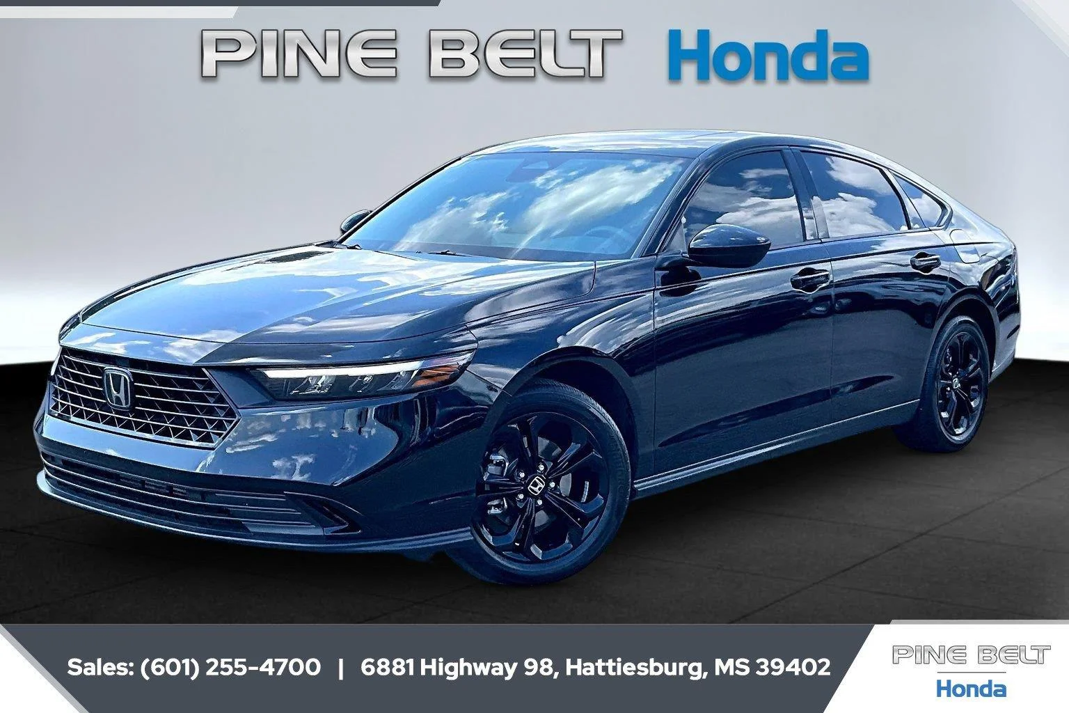 Used 2025 Crystal Black Pearl honda SE CVT image 10