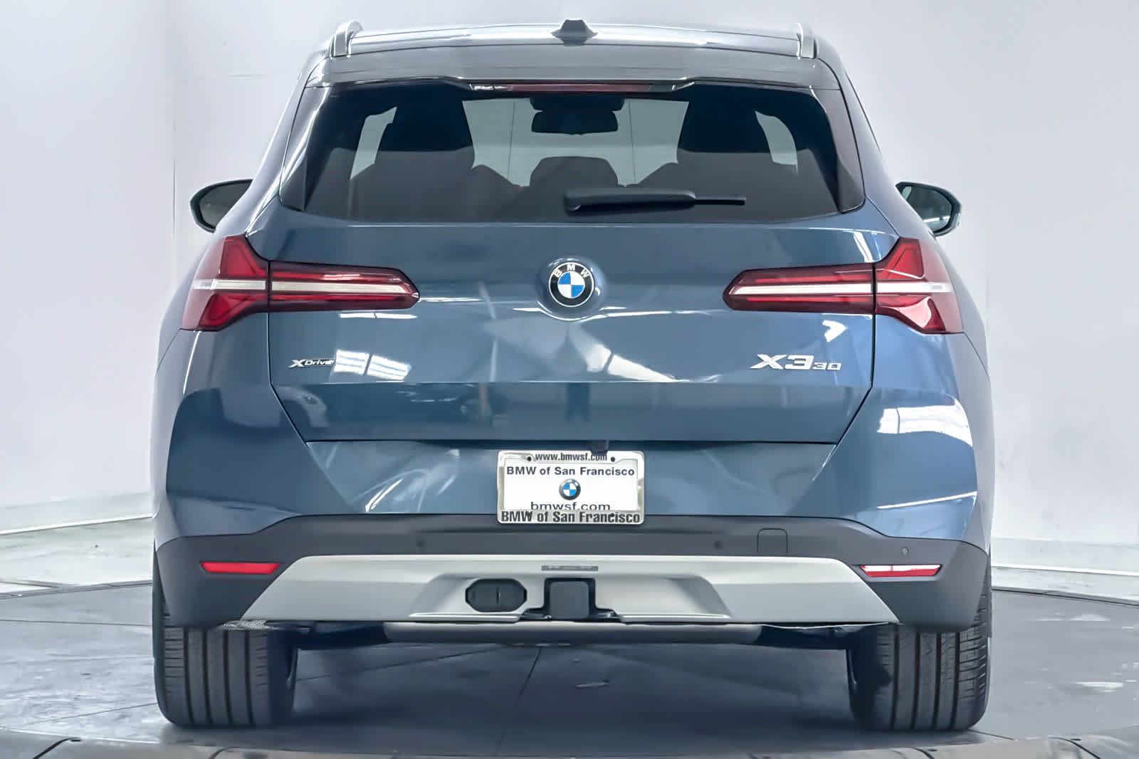 New 2026 Arctic Race Blue Metallic BMW 30 xDrive image 7