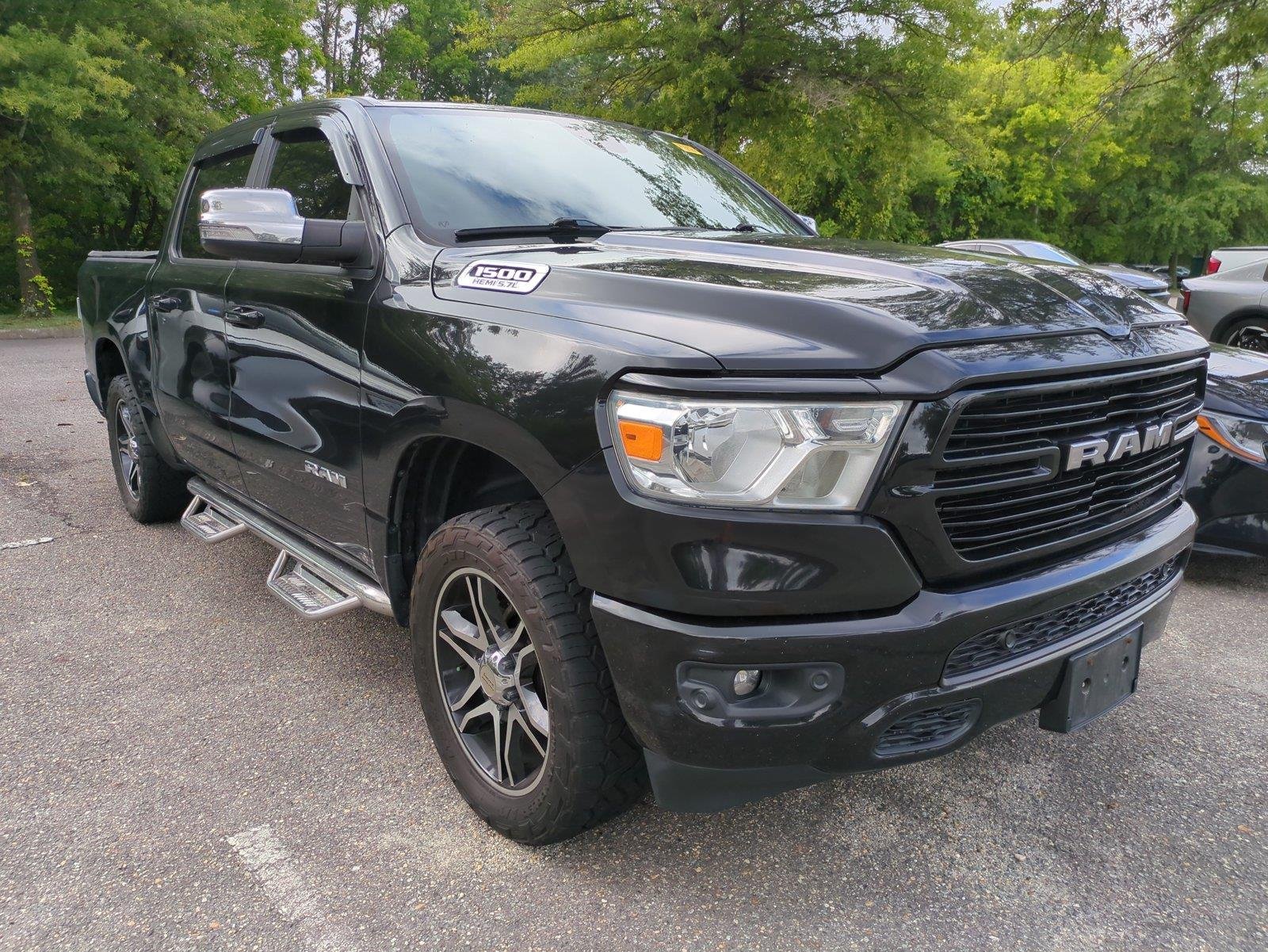 Used 2019 Diamond Black Crystal Pearlcoat Ram Big Horn/Lone Star image 2