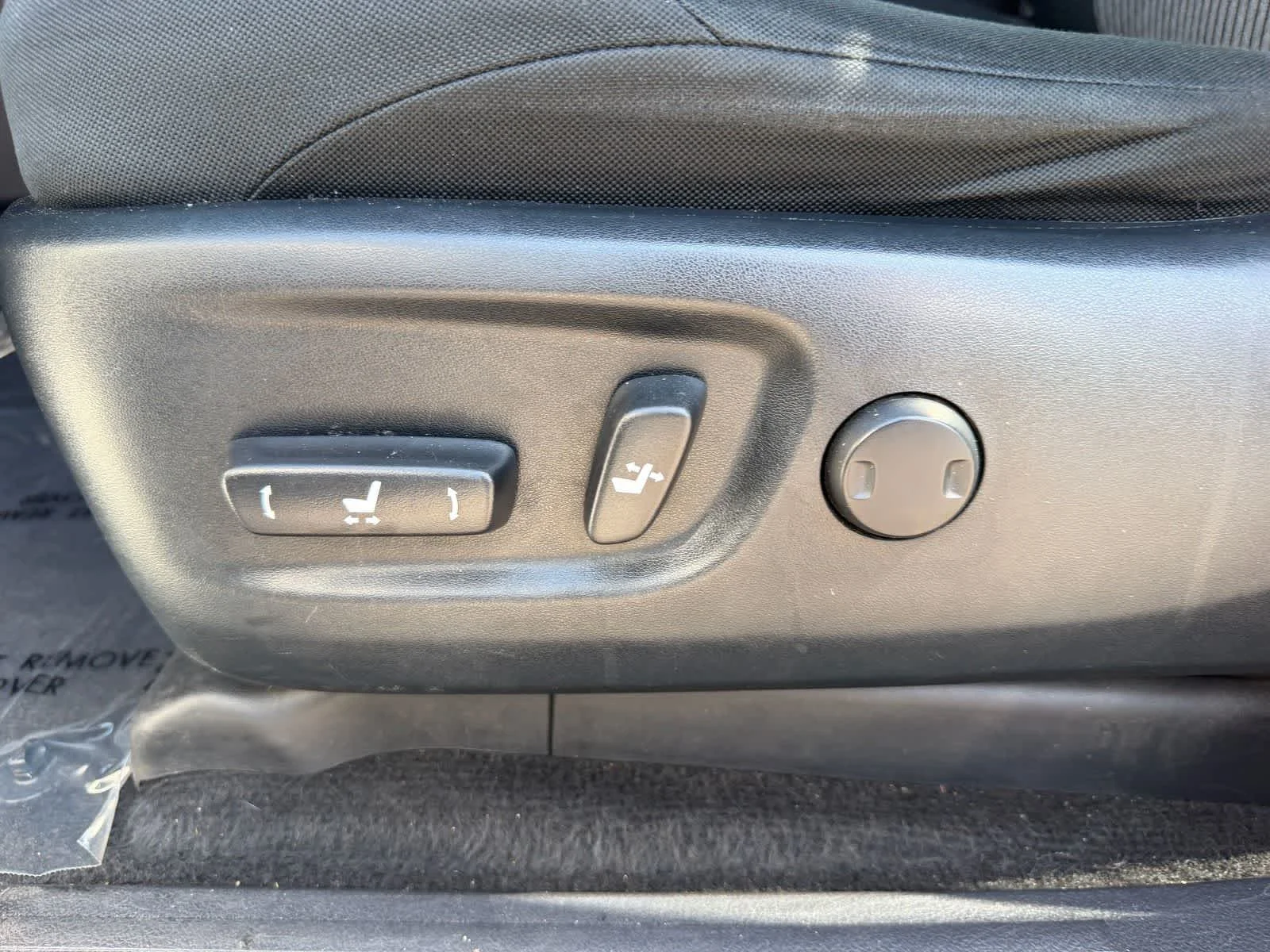 Used 2021 Classic Silver Metallic Toyota SR5 image 14