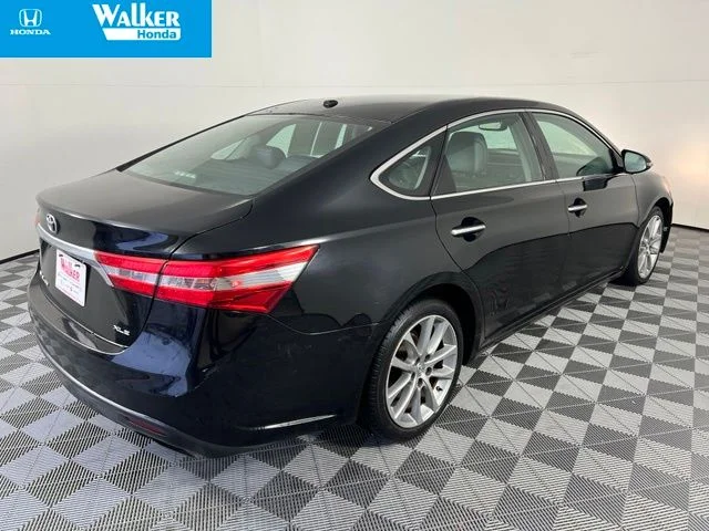 Used 2014 Black Toyota XLE Touring image 8