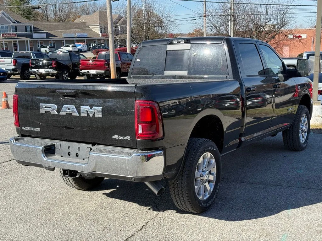 New 2026 Diamond Black Crystal Pearl-Coat Exterior Paint RAM Laramie image 6