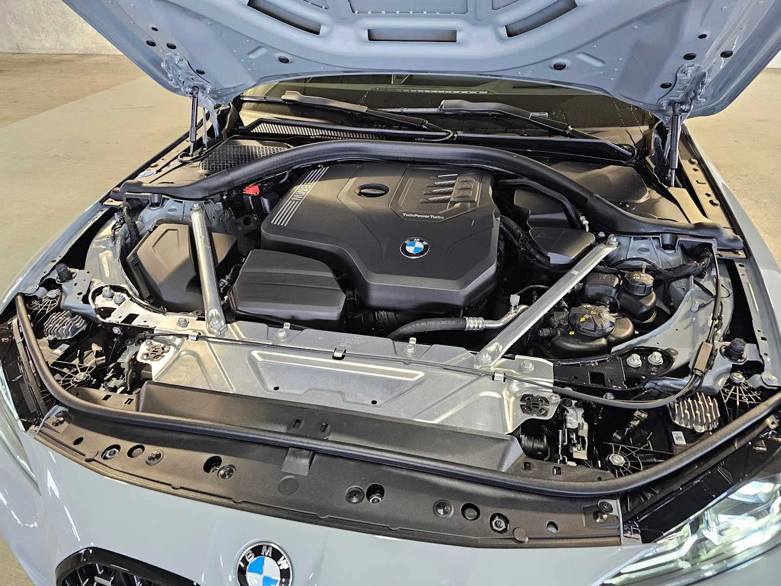 Used 2024 Brooklyn Grey Metallic BMW xDrive image 12