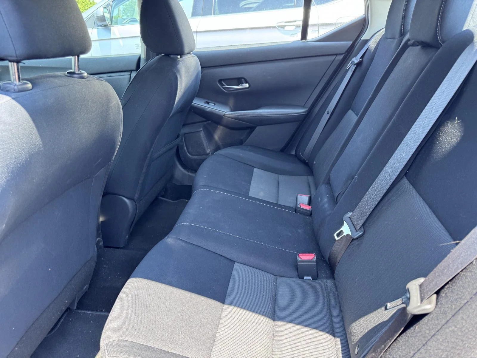 Used 2020 Scarlet Ember Nissan SV image 9