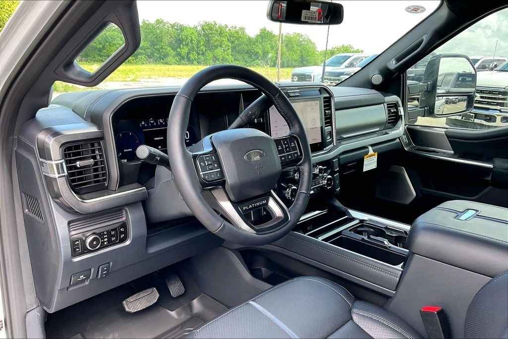 New 2026 Avalanche Ford Platinum image 5