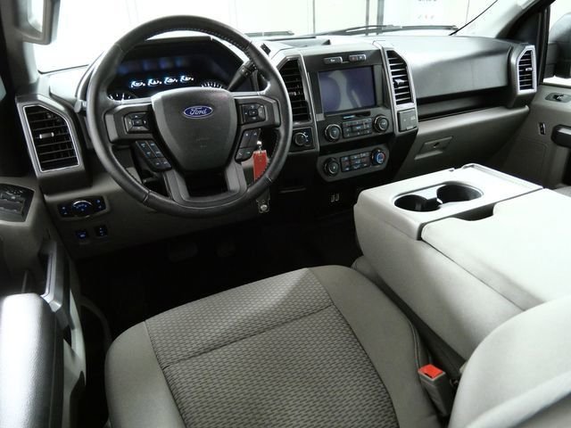 Used 2019 Red Ford XLT image 4