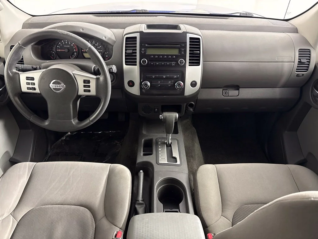 Certified Used 2014 Blue Nissan X image 14
