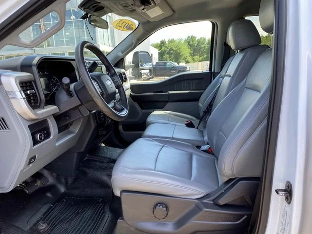 Used 2023 Oxford White Ford XL image 8
