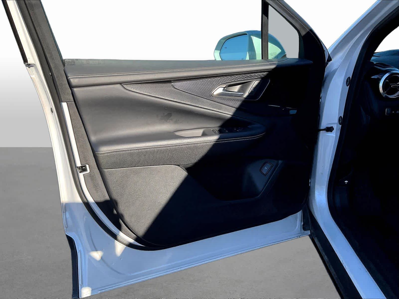 2024 Chevrolet Blazer EV LT - Photo 22