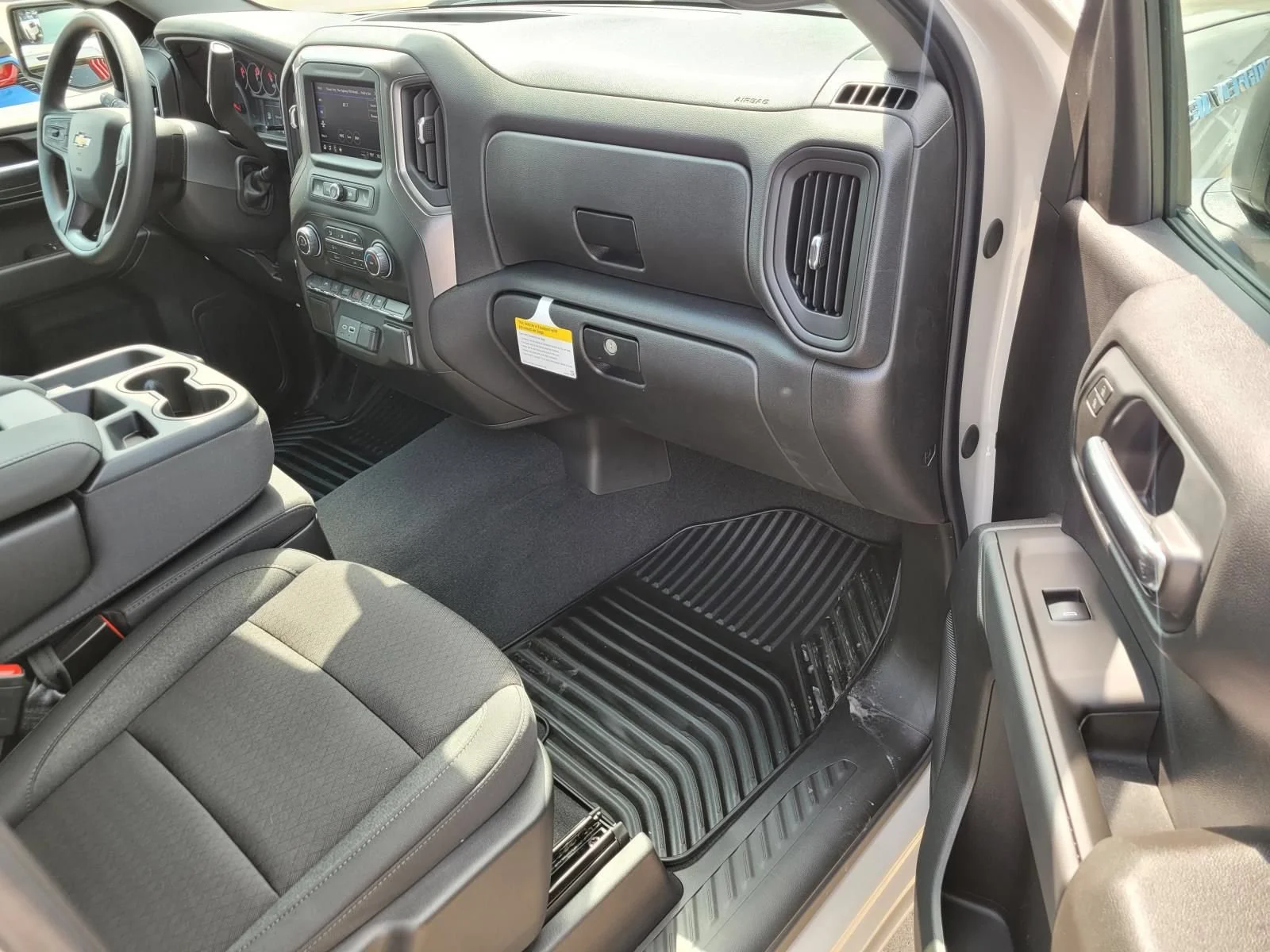 2026 Chevrolet Silverado 1500 Custom - Photo 6
