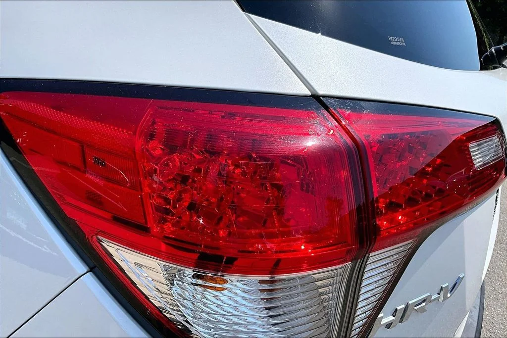 Used 2020  Honda EX image 22