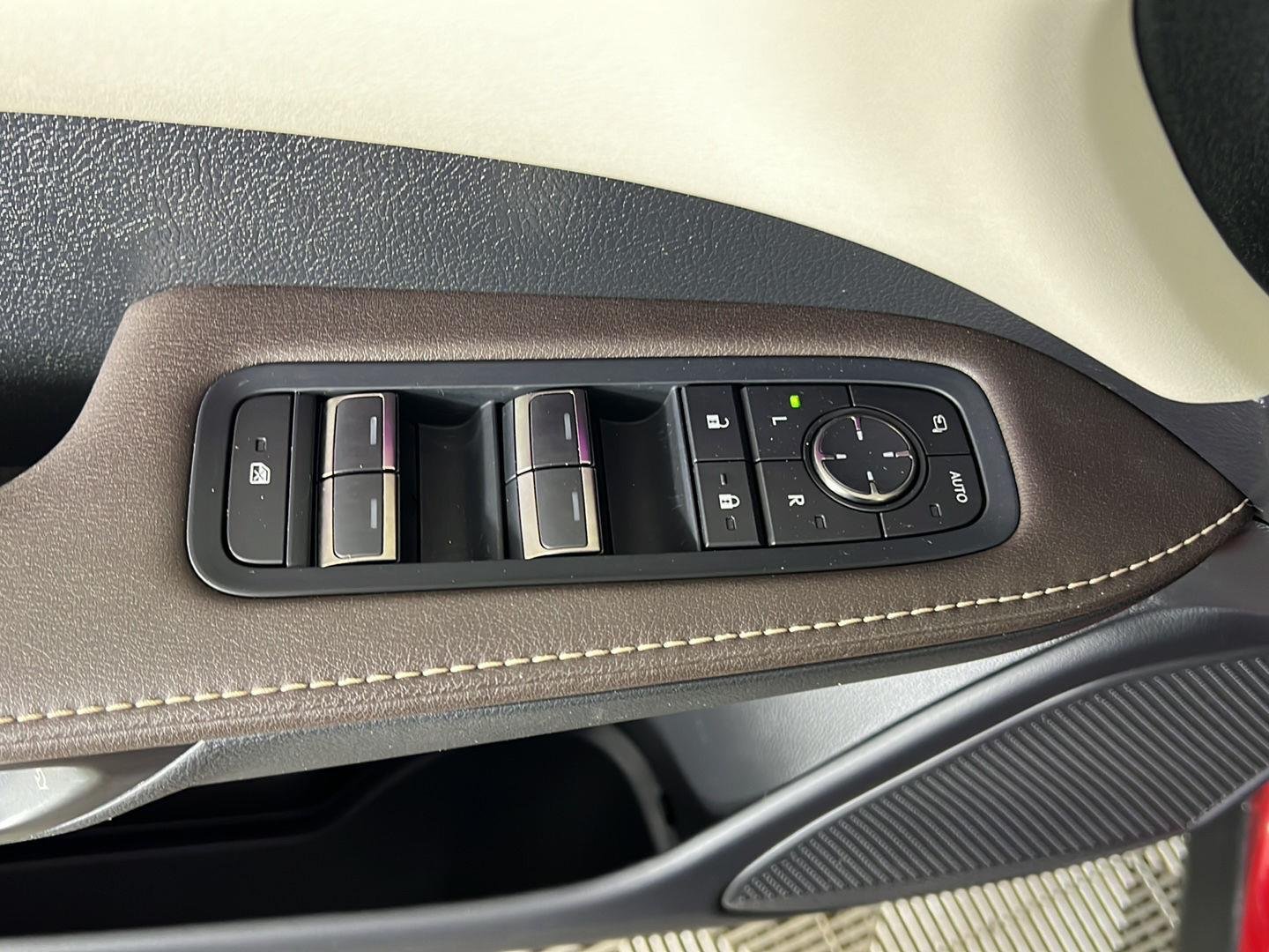 Used 2023 Matador Red Mica Lexus Base image 16