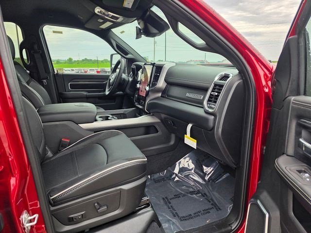 New 2026 Molten Red Pearl-Coat Exterior Paint RAM Laramie image 16
