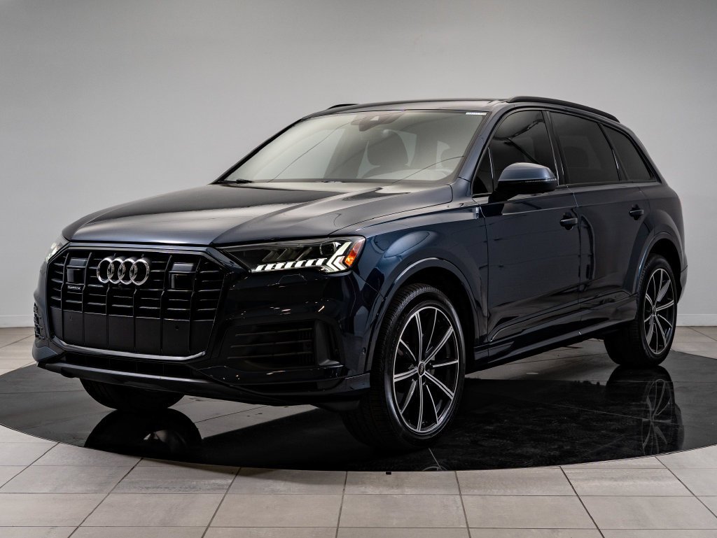 2023 Audi Q7 Premium Plus