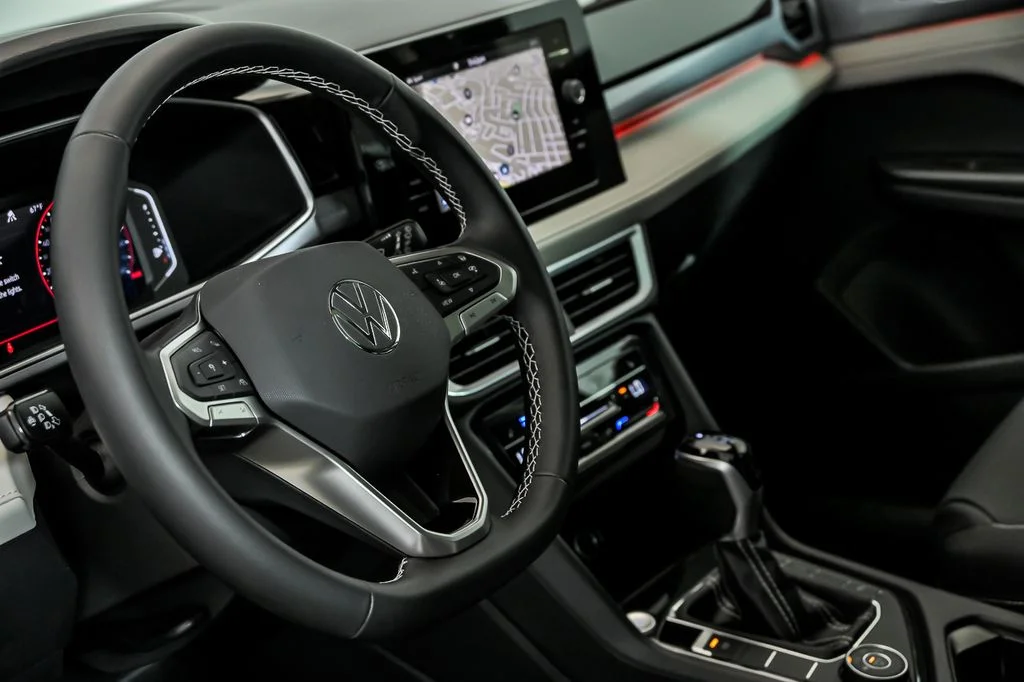 New 2026 Black Volkswagen 1.5T SEL image 10