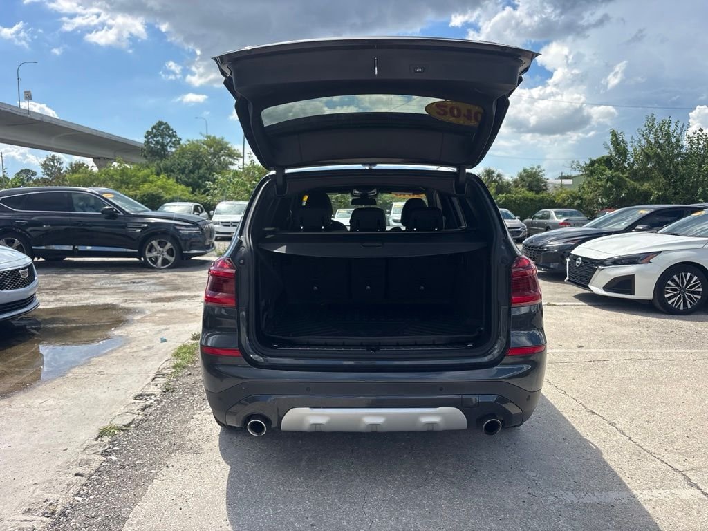 Used 2020 Gray BMW sDrive30i image 15