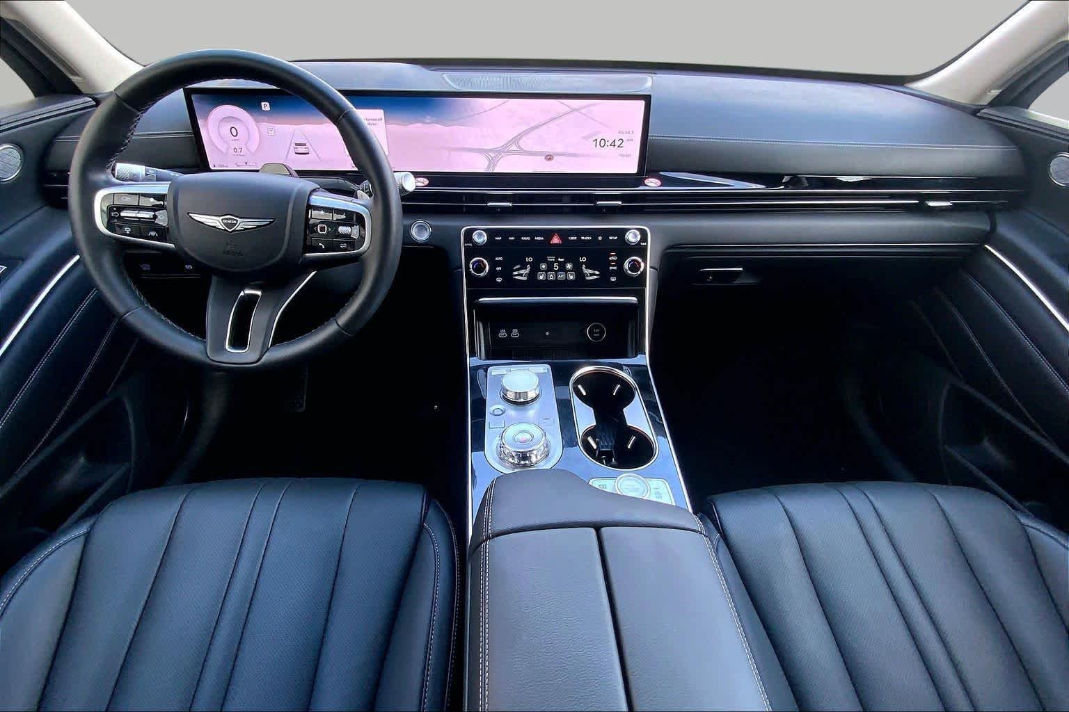 Used 2026 Savile Silver Genesis 2.5T image 15