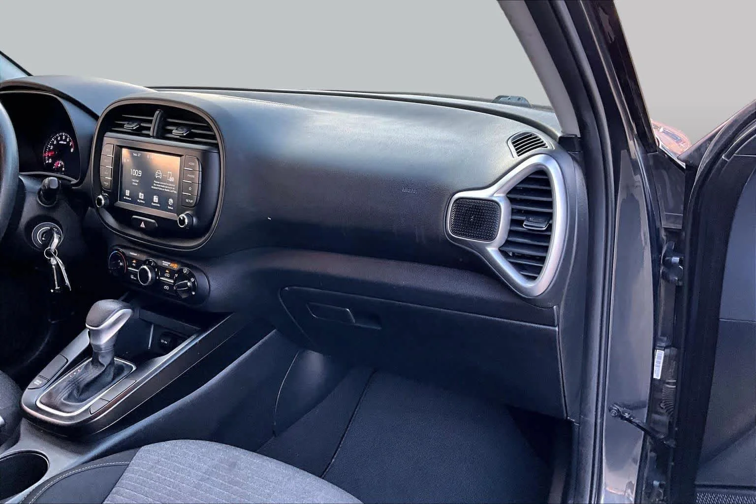 Used 2021 Gravity Gray Kia S image 19