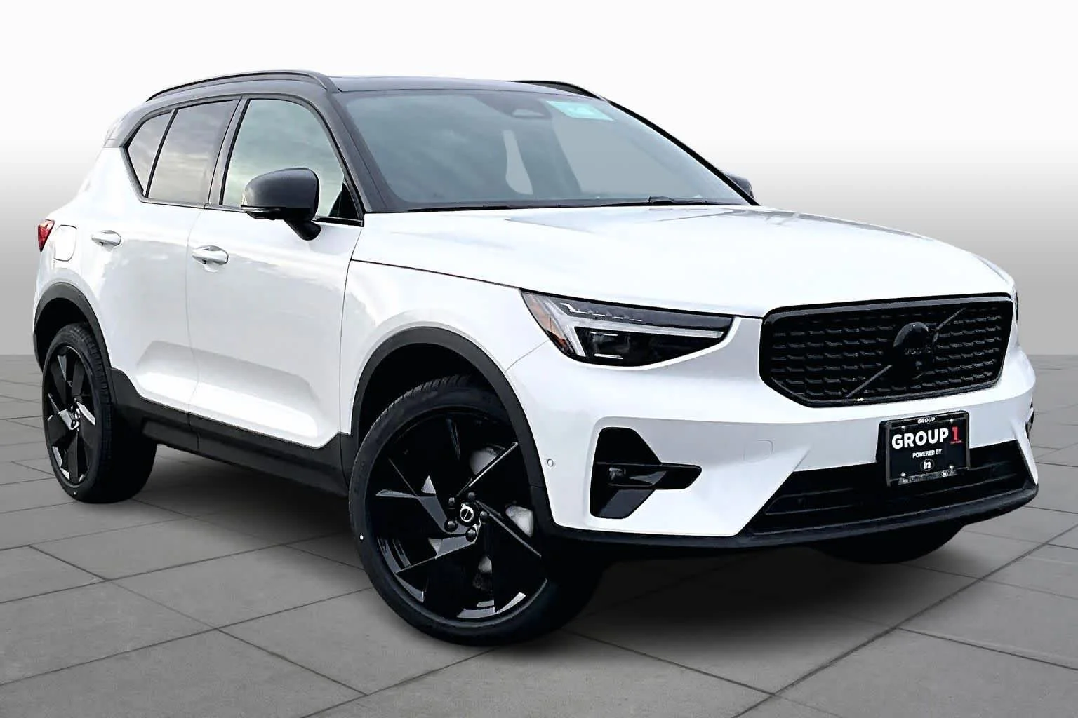 New 2026 Crystal White Volvo Ultra image 17