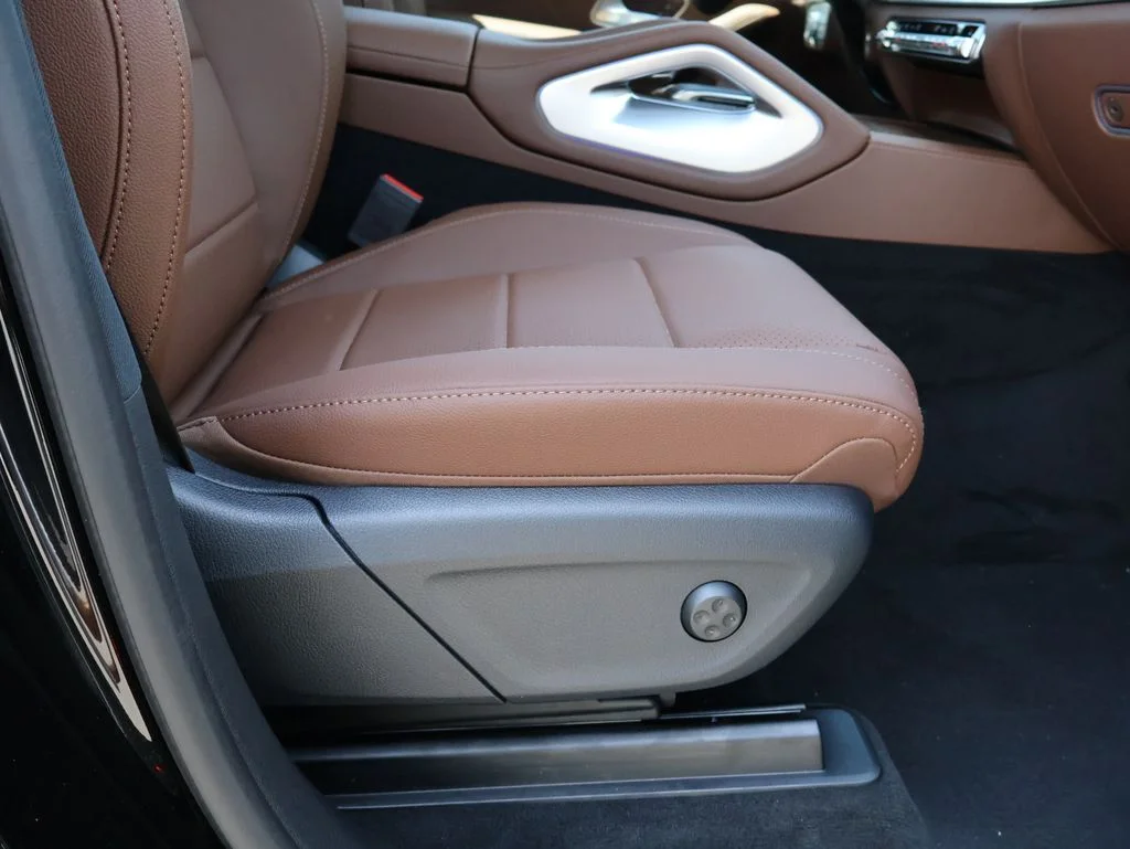 New 2026 Obsidian Black Metallic Mercedes-Benz GLE 350 image 10