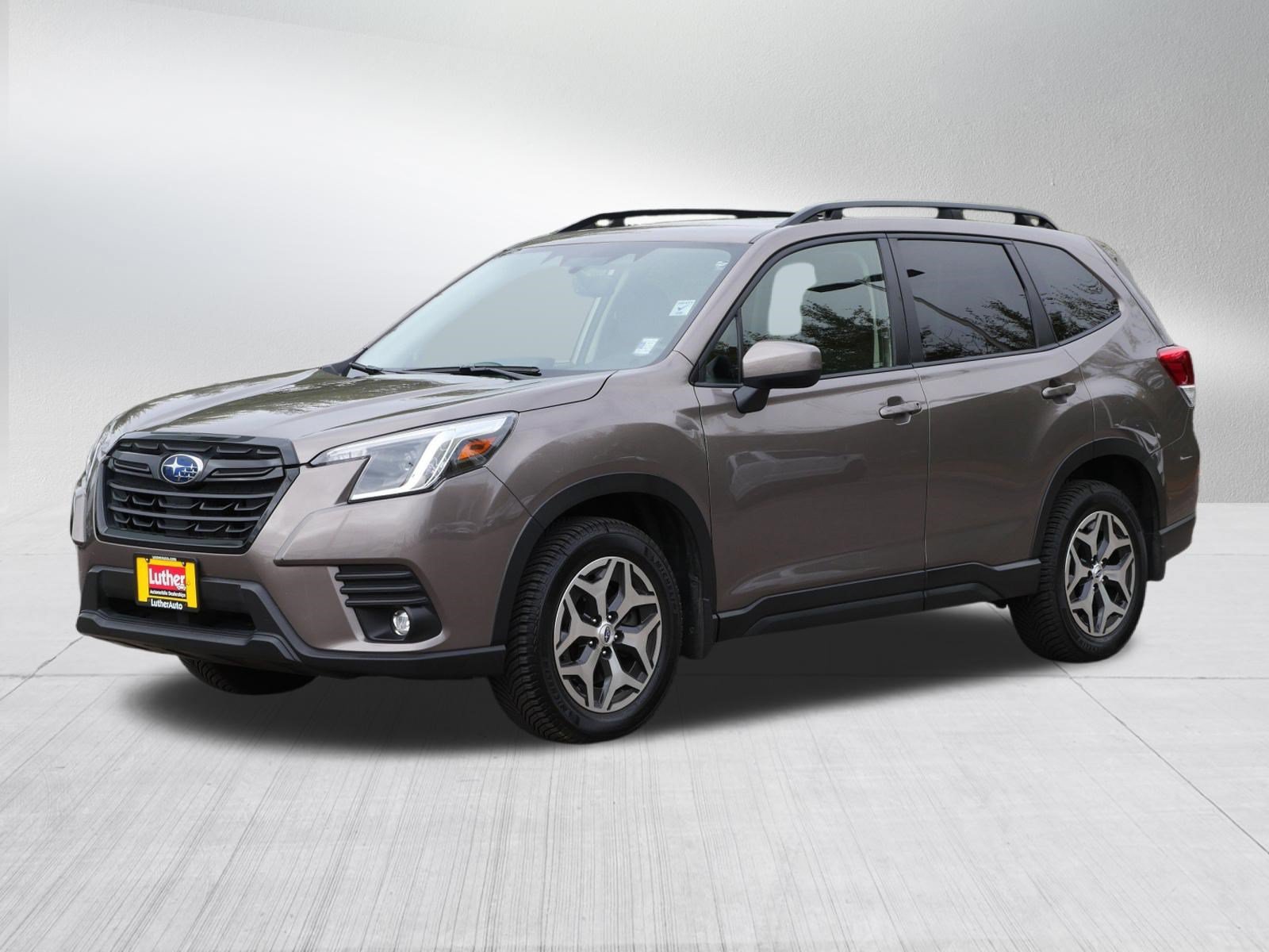Certified Used 2024 Brilliant Bronze Metallic Subaru Premium image 3
