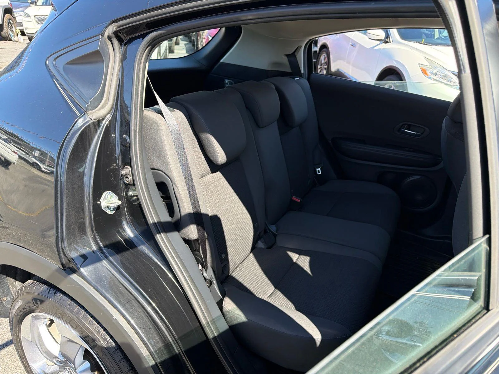 2021 Honda HR-V LX - Photo 14
