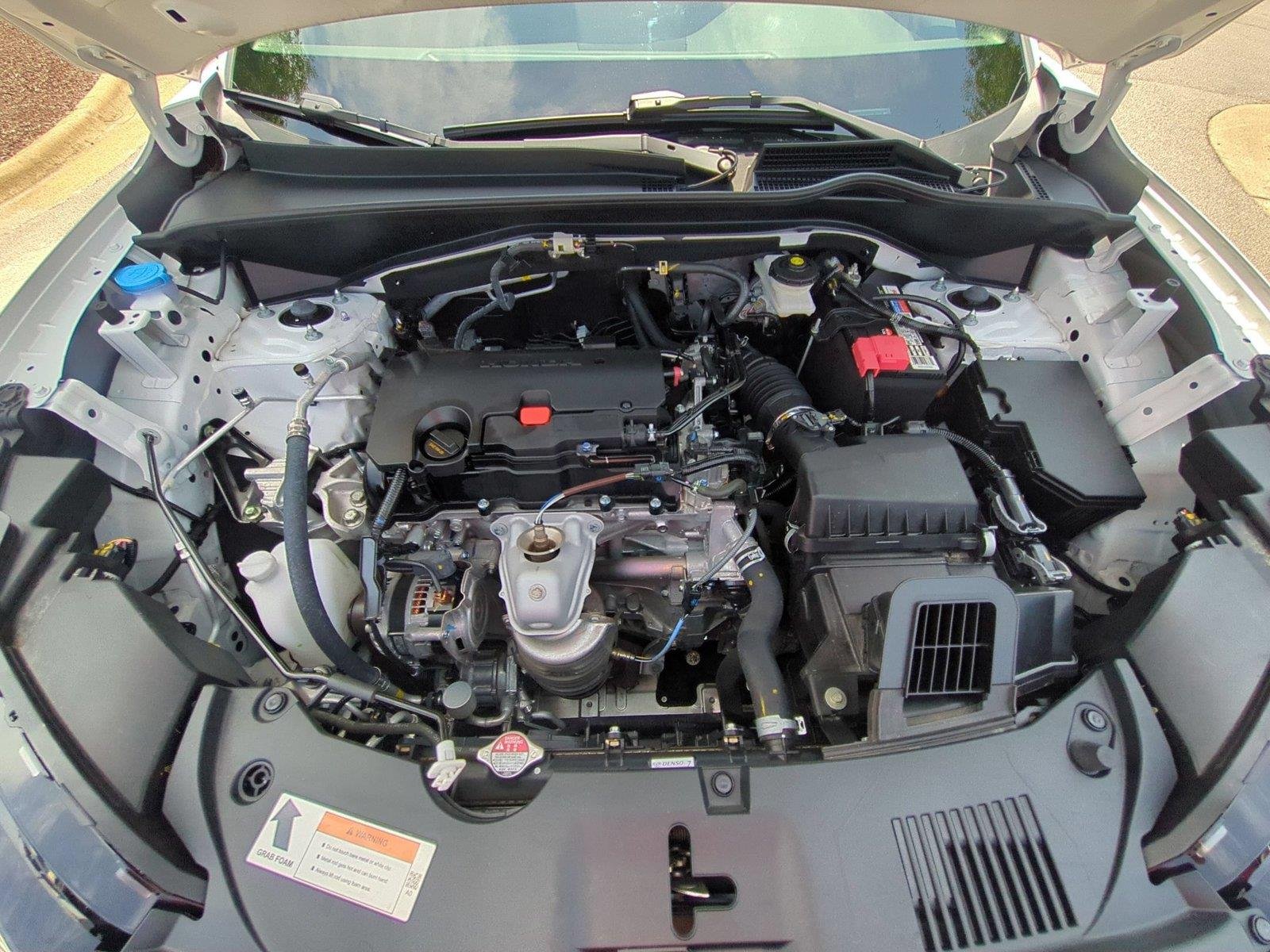 Used 2024 Platinum White Pearl Honda Sport image 38