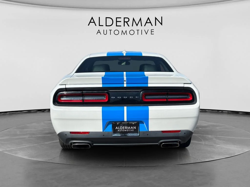 Used 2015 White Dodge R/T image 4