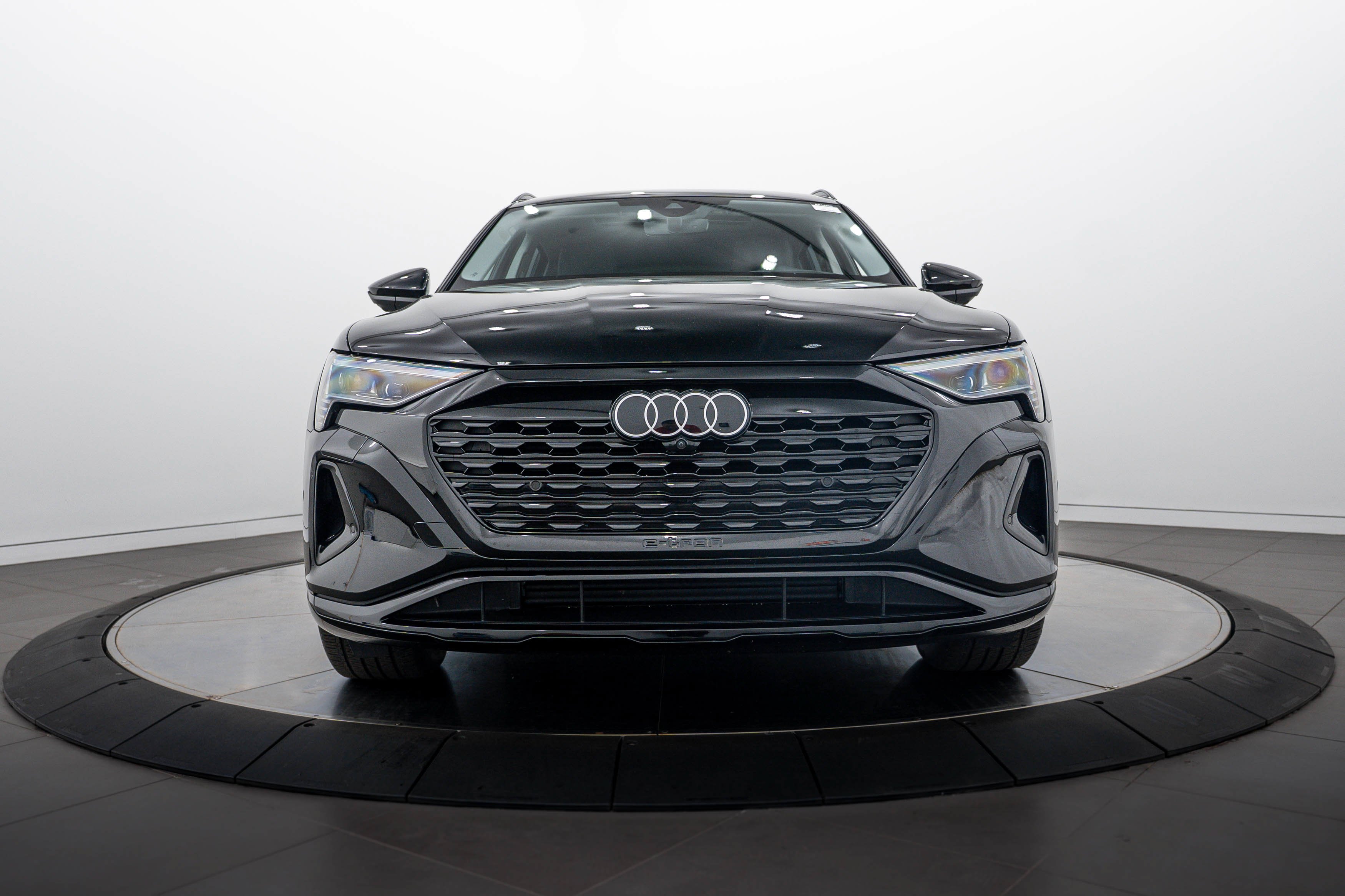 Certified Used 2024 Mythos Black Metallic Audi Prestige image 22
