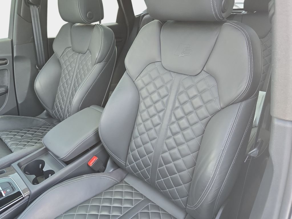 Used 2023 Gray Audi Premium Plus image 23
