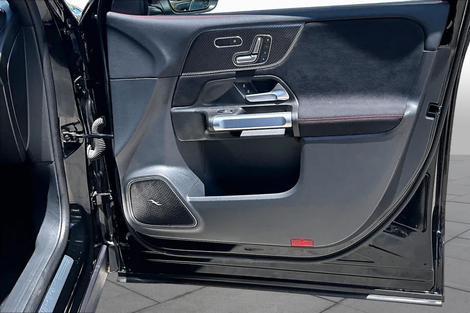 Used 2025 Night Black Mercedes-Benz AMG® GLB 35 image 53